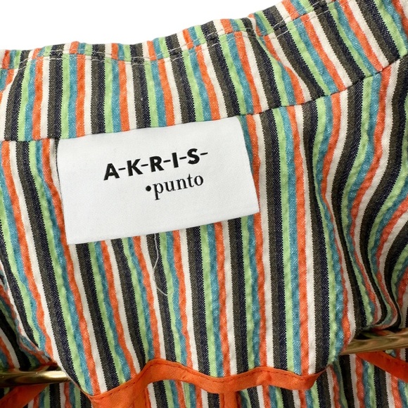 Akris Punto • Seersucker Two Button Blazer - Picture 3 of 15